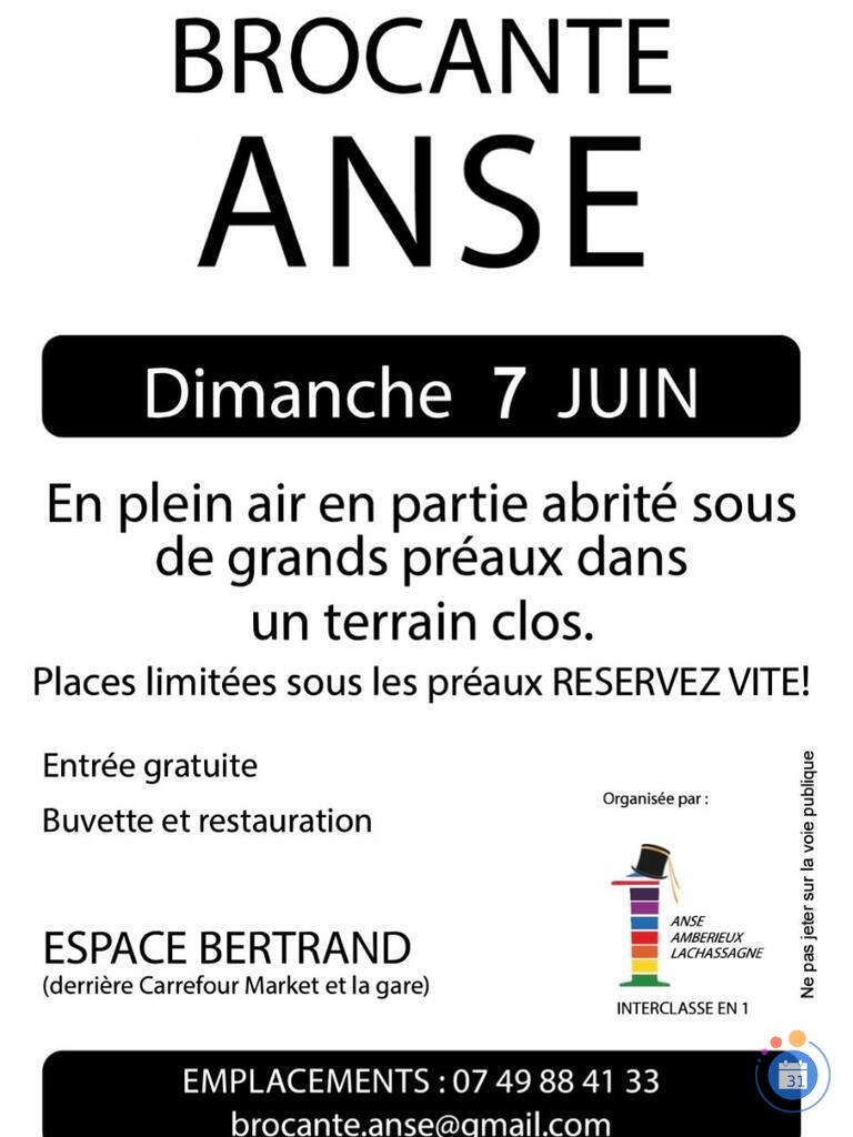 Image Brocante interclasse en 1 (photo 1)