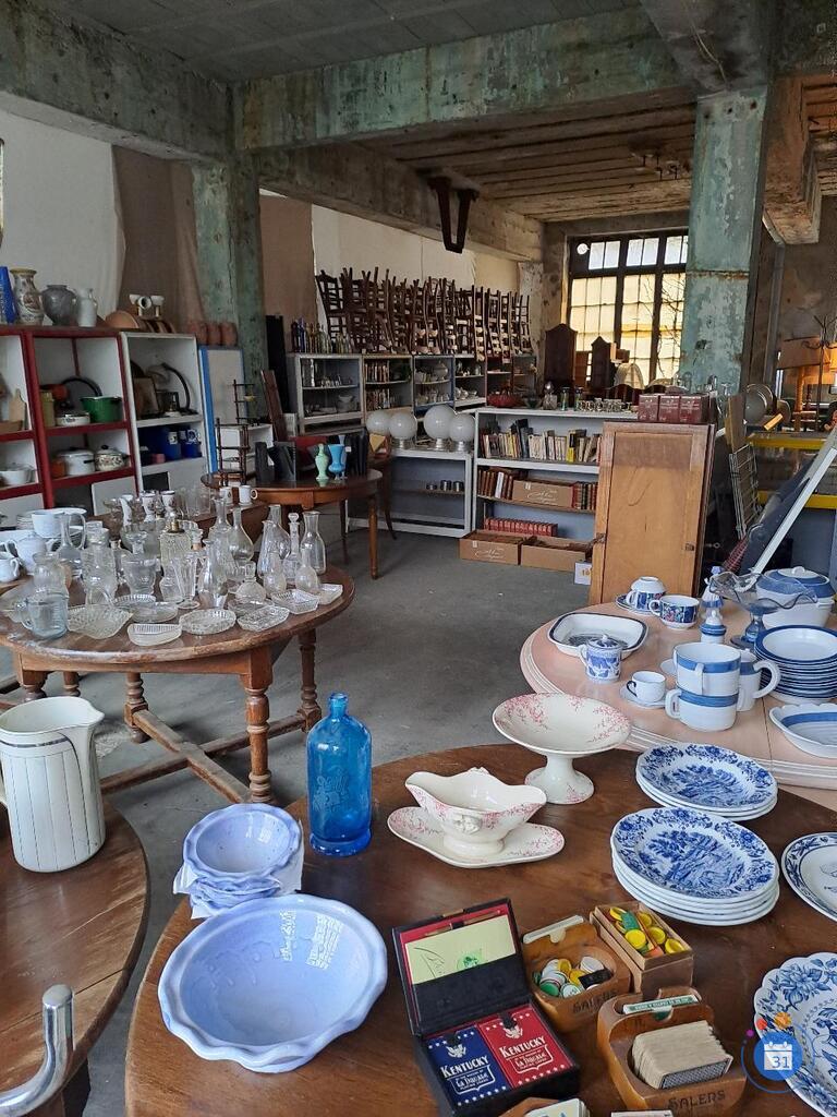 Image Grand vide-maison à petits prix... (photo 4)