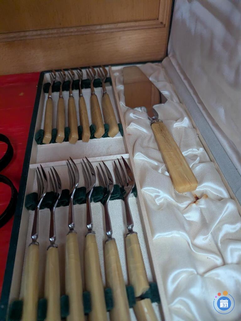 Image Vide Maison - tout doit disparaitre - prix attractifs - (photo 4)